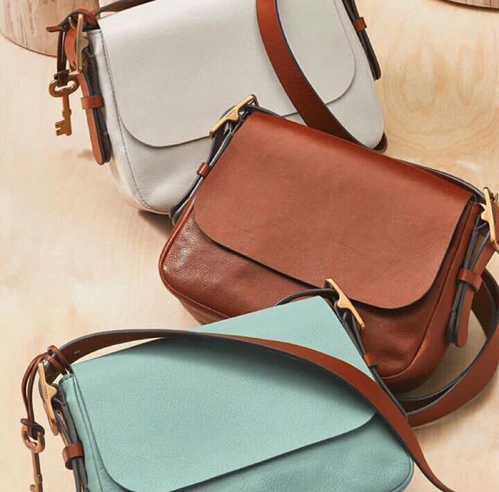 Fossil ZB6760116 Harper Sling Bag Large Saddle Crossbody Seaglass - Image 5